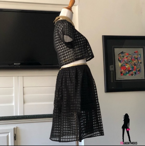 Black Gold Lined Top and Skirt - Picture 3 of 6